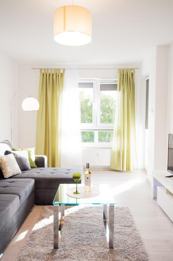 Z Garazem Solna 11c/306 *